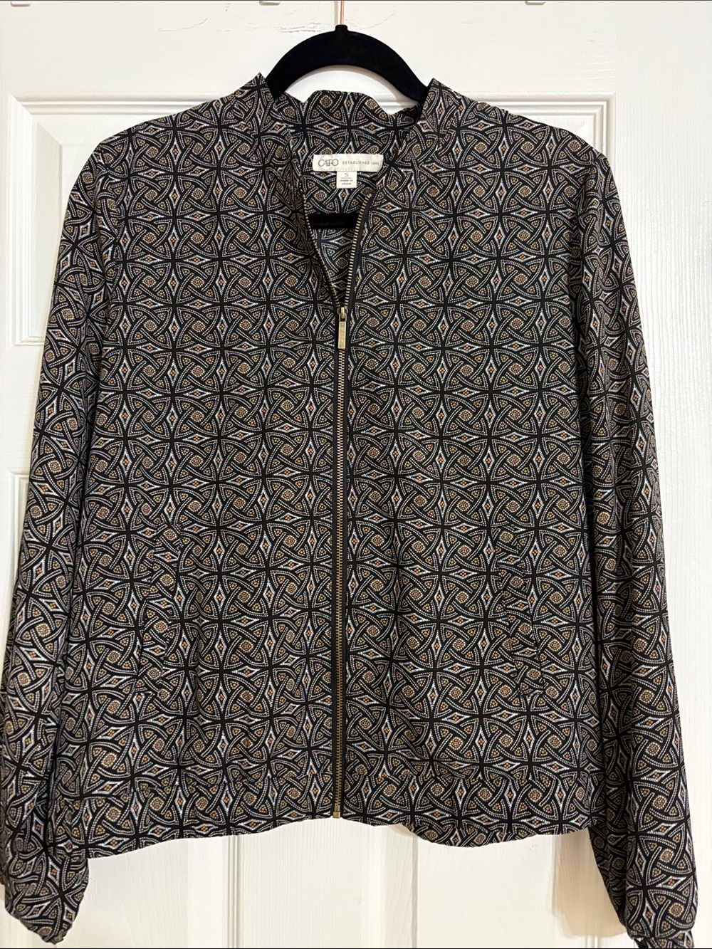 Cato Geometric Zip-Front Bomber Jacket in Black and Cream with pockets